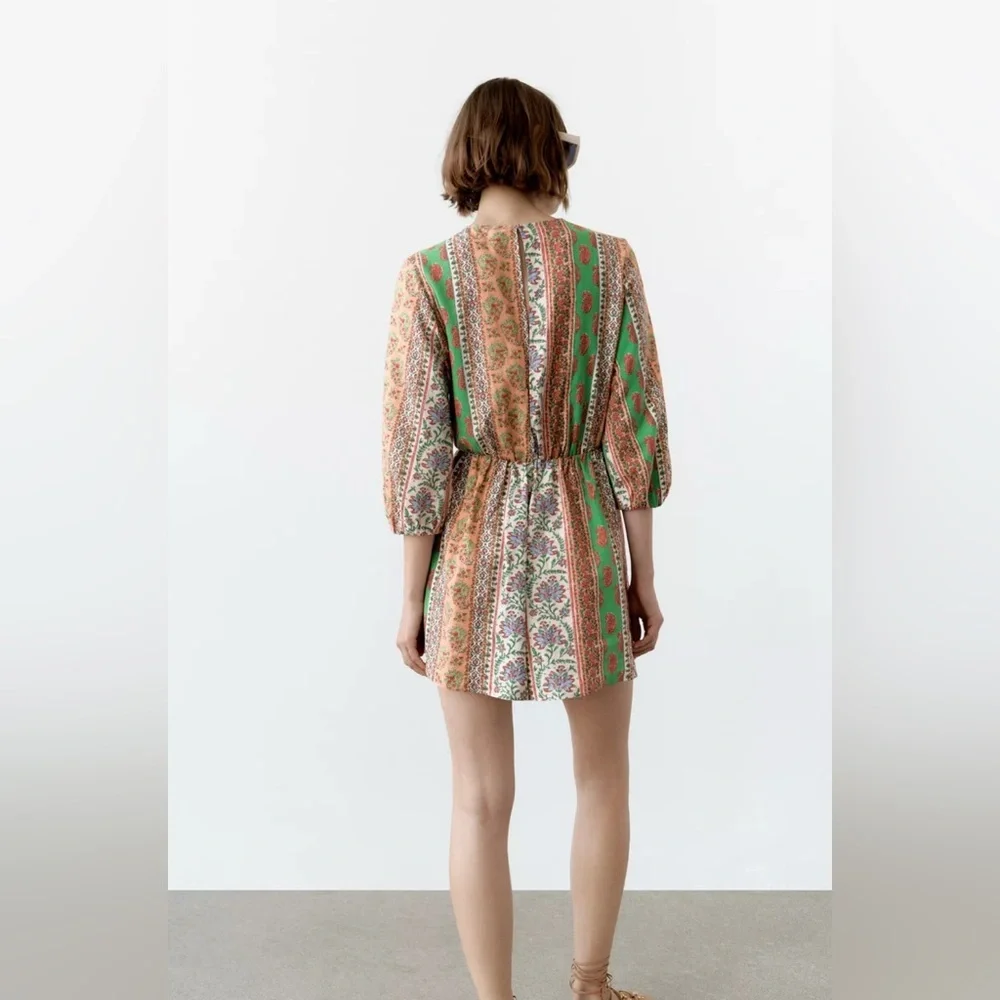 Zara Short‎ Printed V-Neck Linen Blend Back Slit Jumper Floral Vacation
